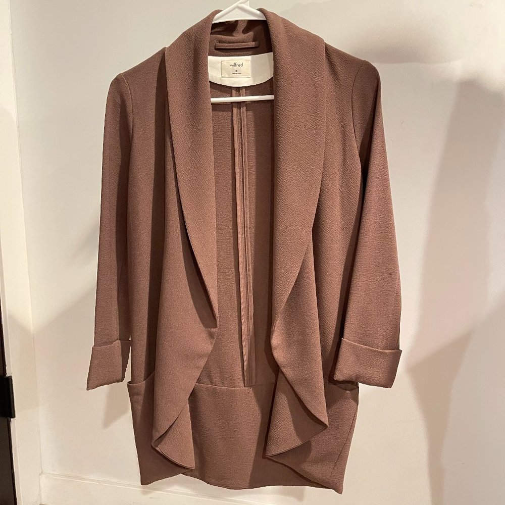 Aritzia Wilfred Chevalier Jacket in Auberge Color, Size 00, like new